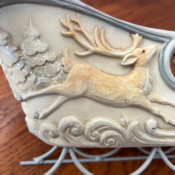 Jim Shore 2022 white woodland deer sleigh centerpiece - Picture 13 of 13